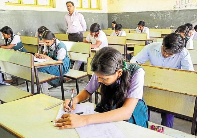 Tips To Score High in the MP Board Class 10 & 12 Board Exams 
